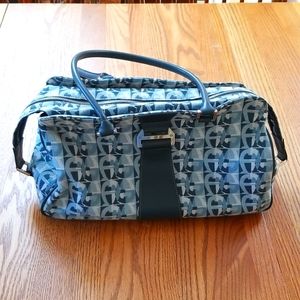 Etienne Aigner zippered bag